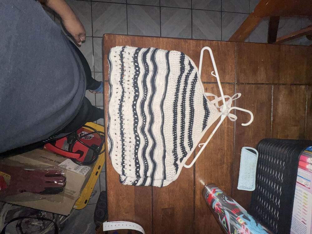 Arizona Jean Co. Women's Cream and Black Wavy Striped Crochet Halter Top